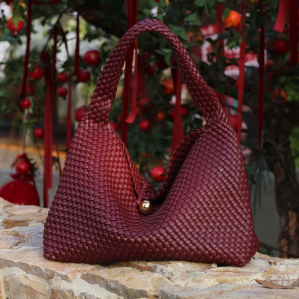 2025-07-30T145933.298.png Burgundy Hand-Woven Leather Hobo Bag Old Money Office Style